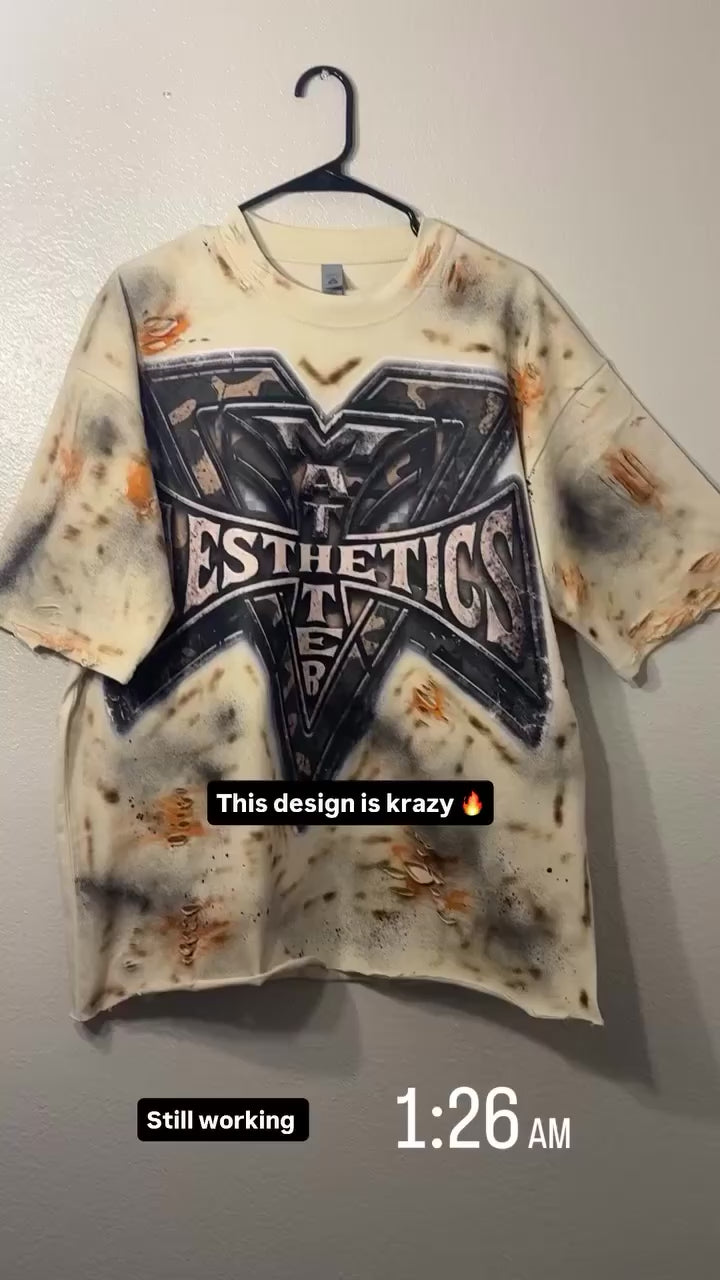 WAR LOGO TEE